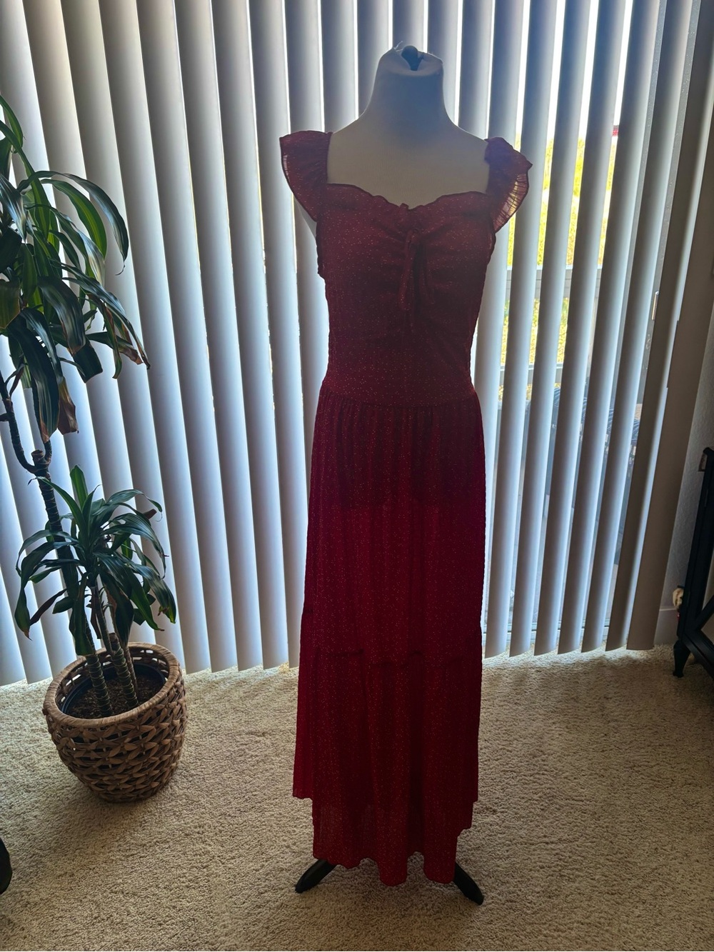 Dainty red dress with ruffle shoulder straps size XL